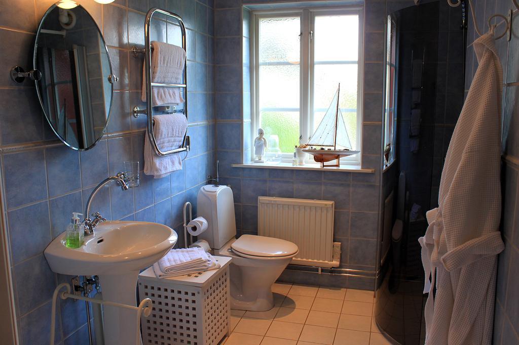 Aengshyddan B&B Yngsjö Esterno foto